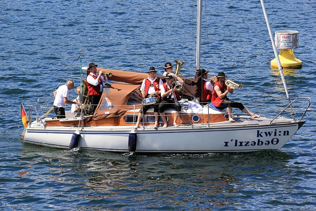 凭借其流畅 凭借其流畅