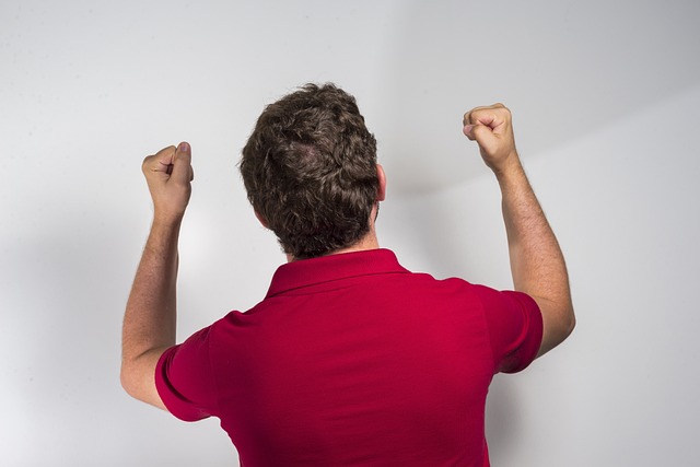 他的表现不 他的表现不